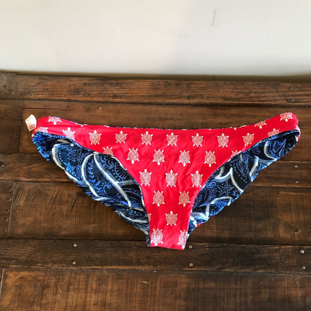 Vera Bradley reversible bikini bottoms sea turtle